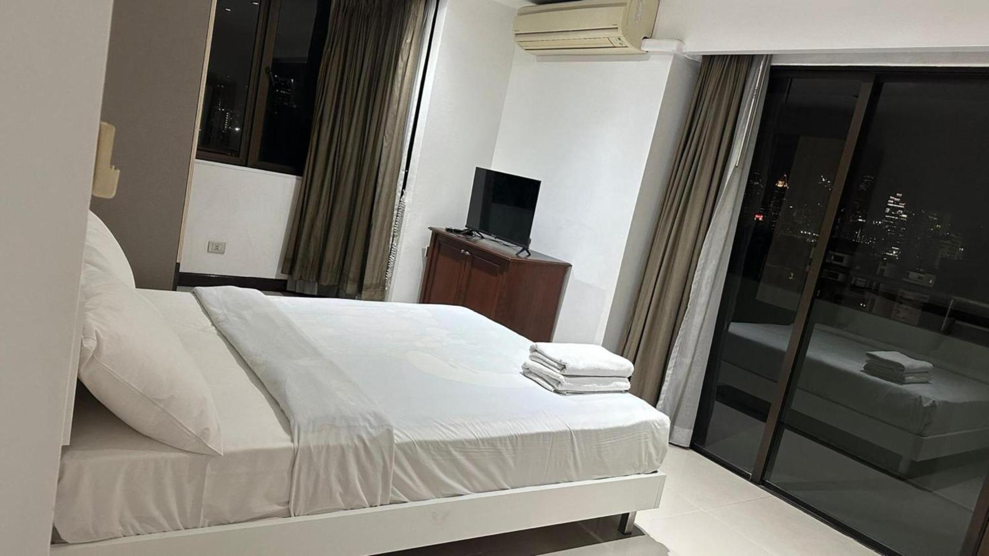 Apartament Omni Tower Sukhumvit Soi 4 Direct Bangkok Zewnętrze zdjęcie