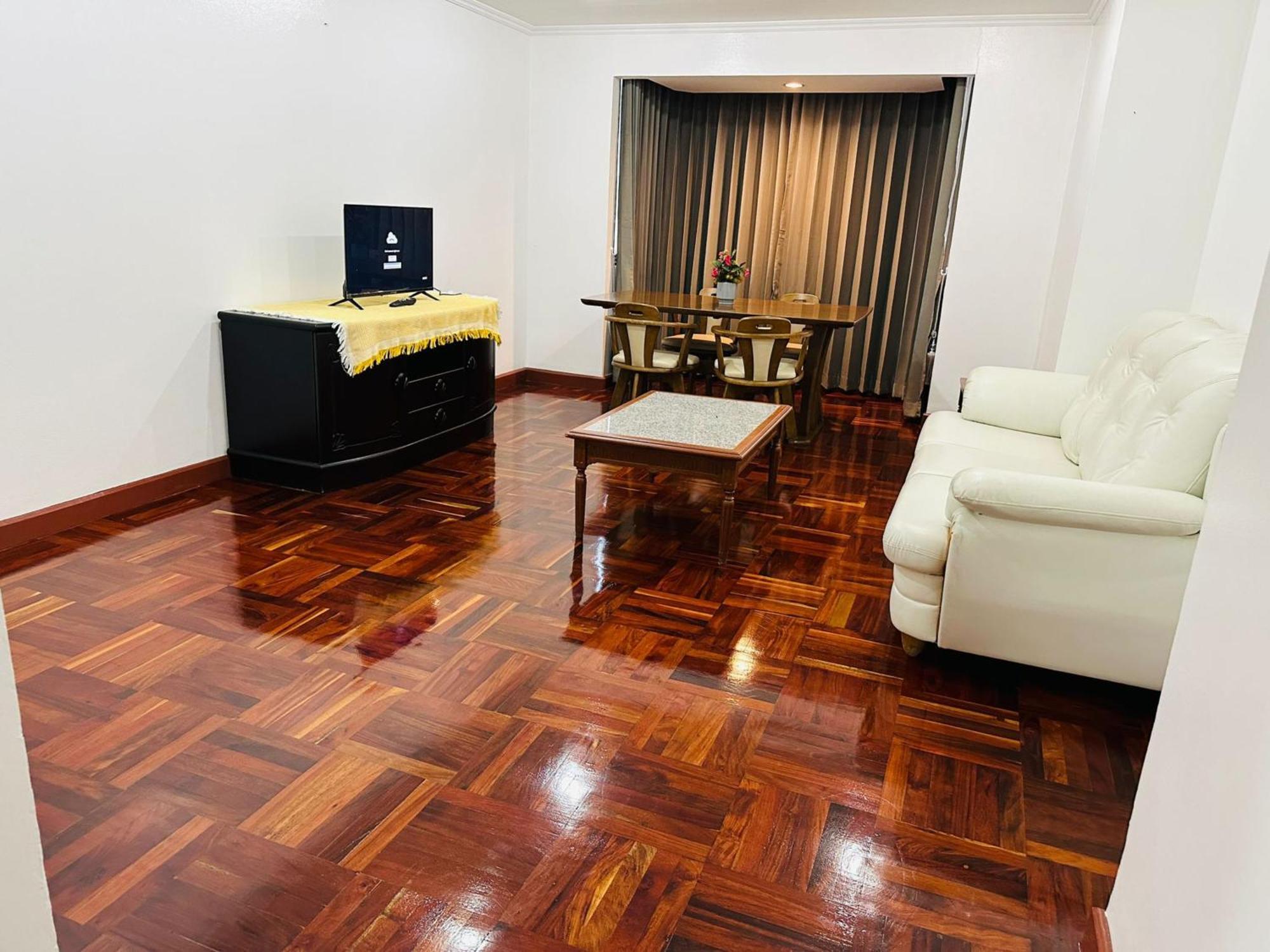 Apartament Omni Tower Sukhumvit Soi 4 Direct Bangkok Zewnętrze zdjęcie